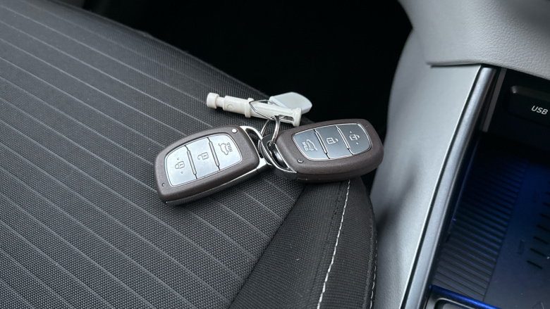 Hyundai i20 1.0T GDi 48V MHD SE Connect 5dr Petrol Hatchback